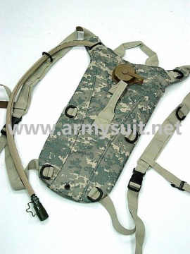 hydration pack  ACU Camo