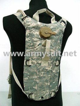 hydration pack  ACU Camo
