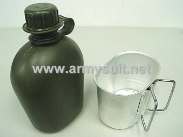 1Qt Canteen Water Bottle wPouch & Cup Digital Camo Woodland