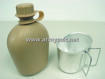 1Qt Canteen Water Bottle w/Pouch & Cup Desert Tan